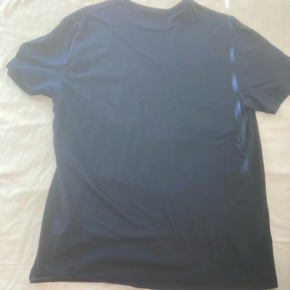 Disney Mickey Mouse T-shirt, men’s large - Picture 3 of 7